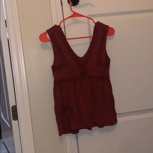 burgundy top size small